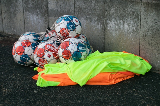 斯的加盟不 斯的加盟不